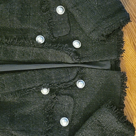 Express Button Front Boucle Blazer, Size XS - Picture 7 of 7